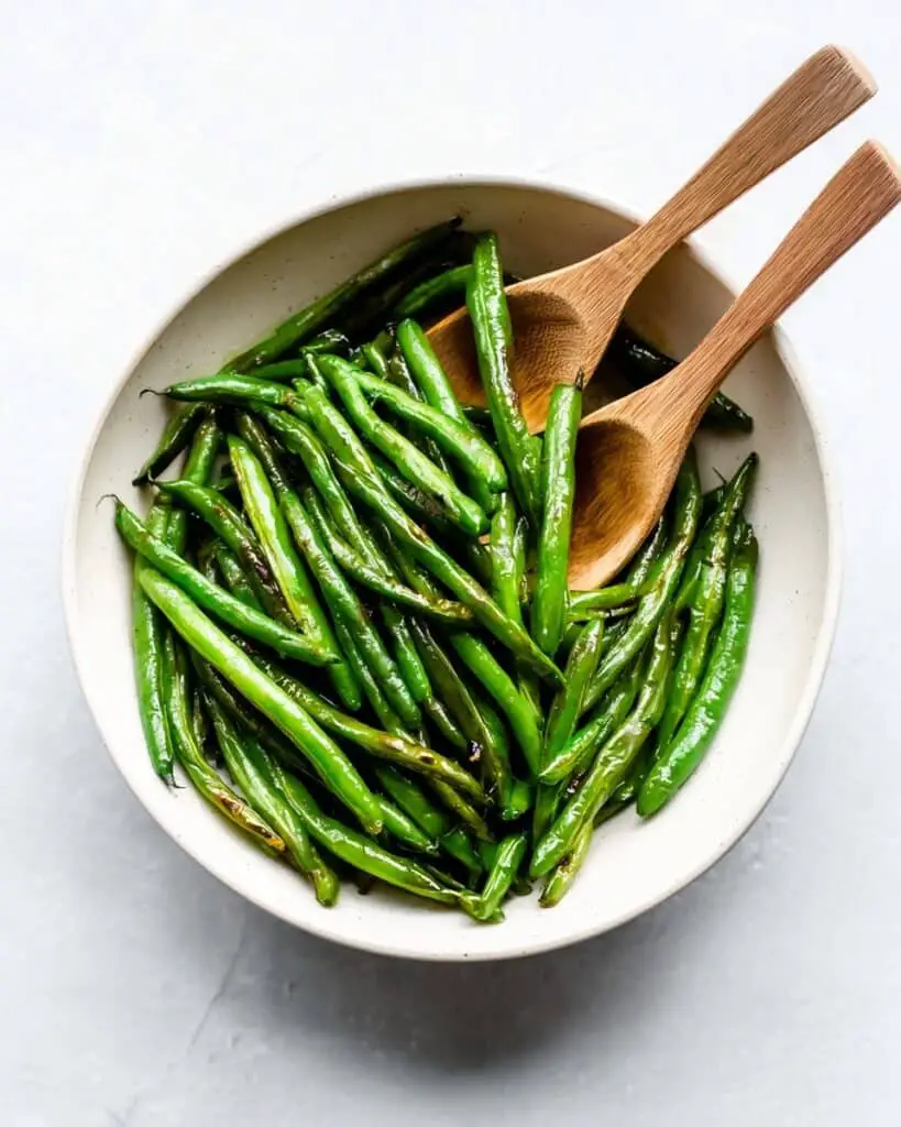 Crispy Air Fryer Green Beans with Lemon and Garlic Recipe