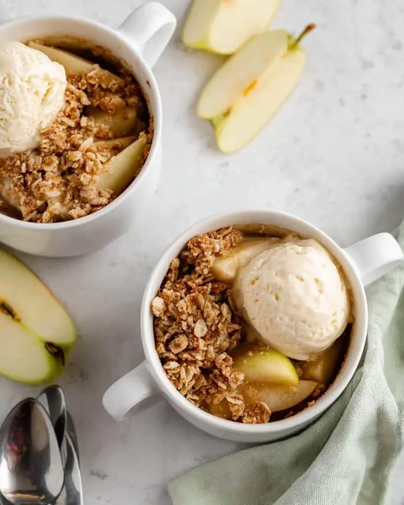 Microwave Apple Crisp in a Mug Recipe