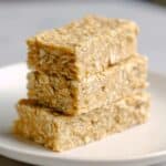 No-Bake 3-Ingredient Oat Bars Recipe