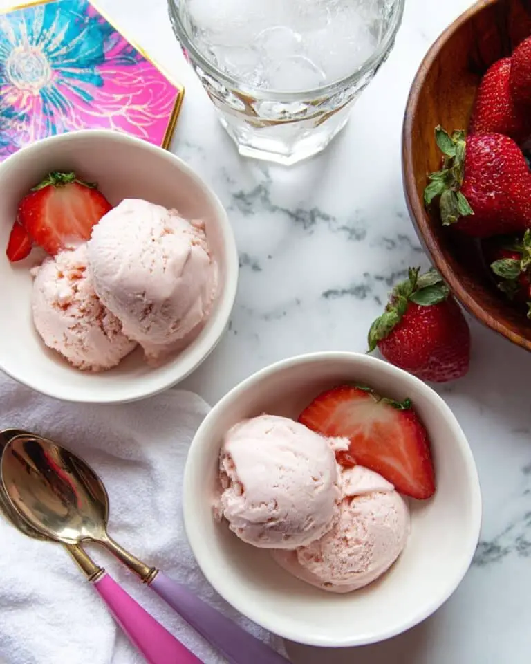 Strawberry Frozen Greek Yogurt Recipe