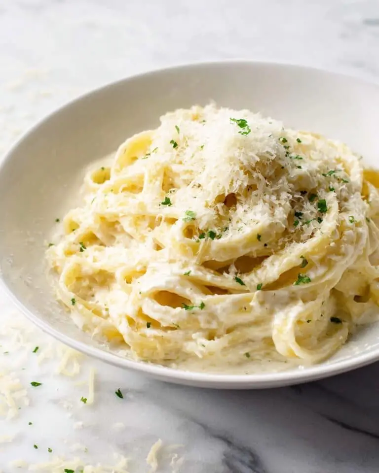 Creamy Garlic Pasta Recipe