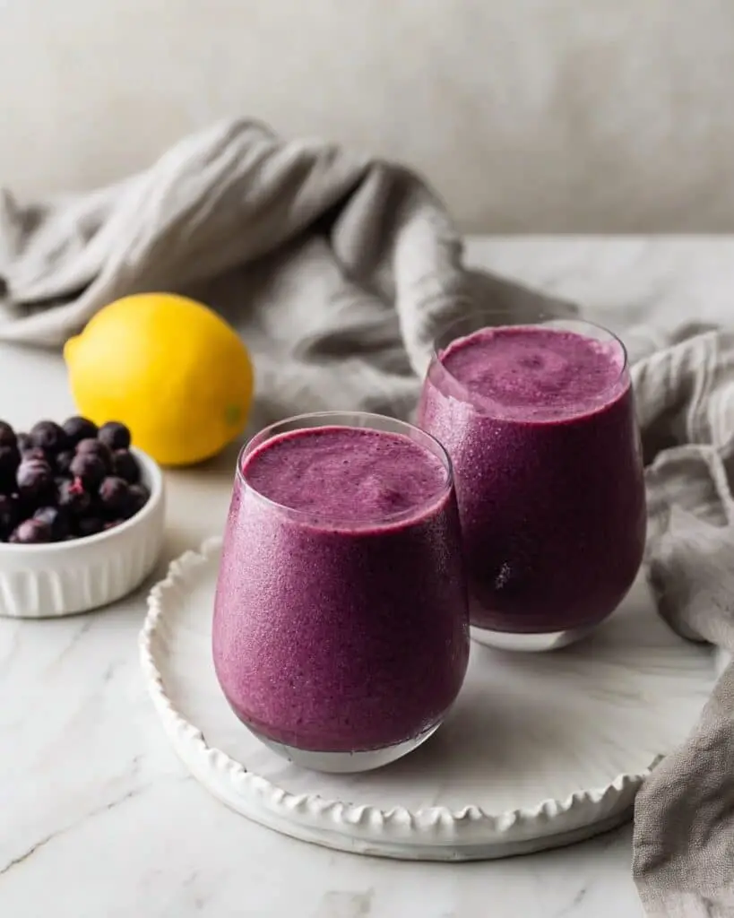 Blueberry Avocado Smoothie with Lemon & Yogurt Recipe