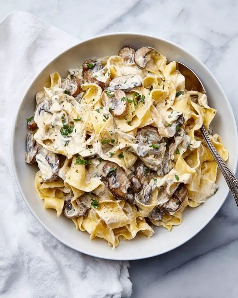 Chicken Mushroom Fettuccine Alfredo Recipe