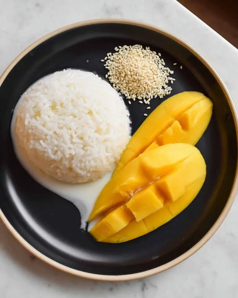 Mango Sticky Rice with Coconut Sauce Recipe